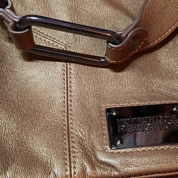 Kenneth Cole Reaction Handbag - Picture 8 of 8